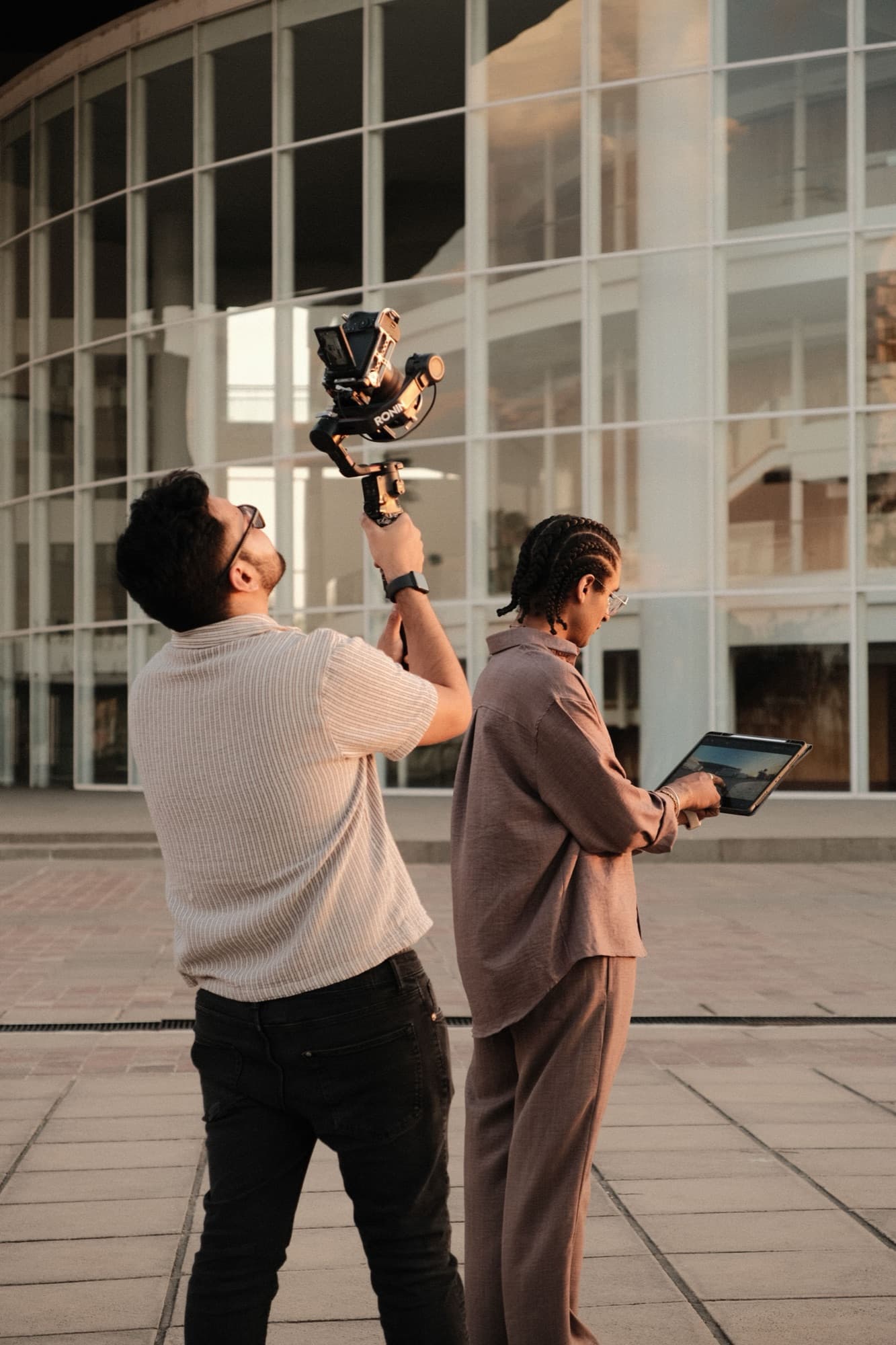 Ambitious operators capturing content for a growing brand